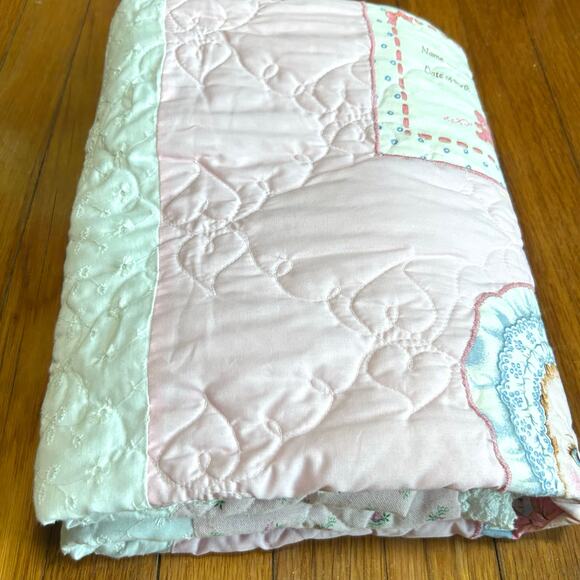 Vintage Baby Quilt with Lace Trim & Birth Certificate Panel - Picture 12 of 14